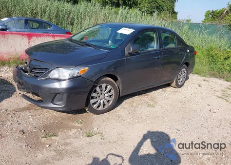 2013 Toyota Corolla Le z USA, uszkodzony, nr VIN 2T1BU4EEXDC036900